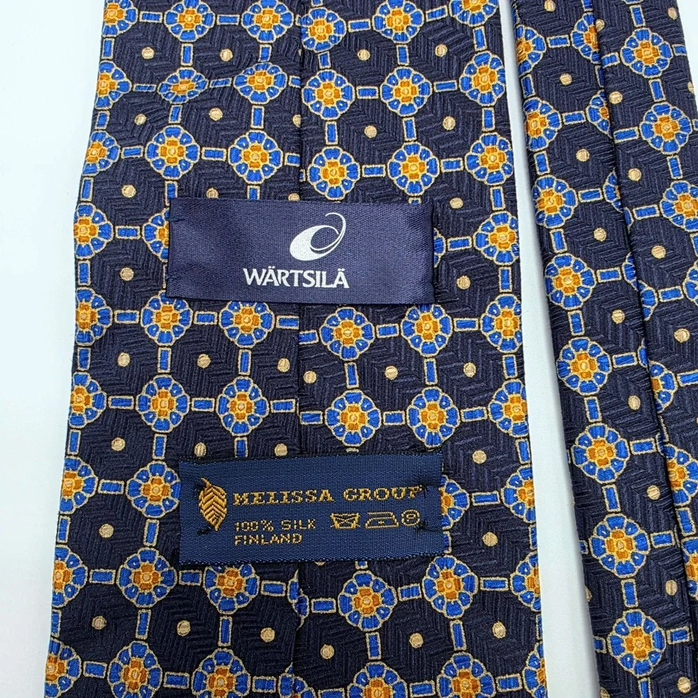Wartsila Melissa Group Navy Blue Gold Silk Geometric Medallion Tie Made in Italy